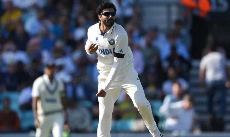 ICC Fines Ravindra Jadeja 25 Percent Of Match Fees For Violating Code Of  Conduct | Ravindra Jadeja : बोटांना क्रिम लावणं रवींद्र जाडेजाला पडलं महाग,  आयसीसीनं ठोठावला दंड, वाचा नेमकं ...