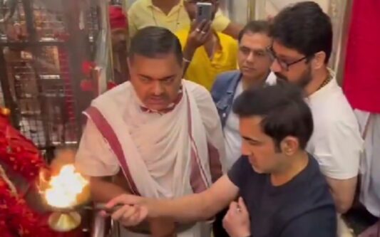 Gautam Gambhir Seeks Blessings At Kalighat Kali Temple With KKR Players