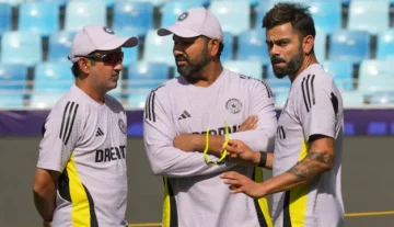 Gautam Gambhir with Rohit Sharma and Virat Kohli