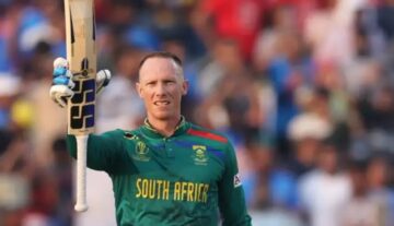 rassie van de dussen