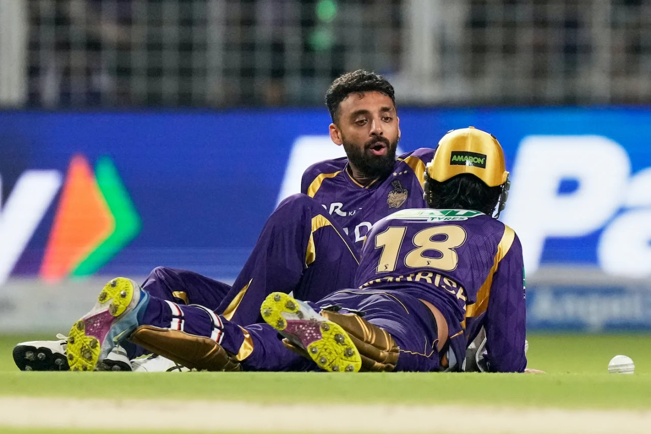 Varun Chakravarthy and Angkrish Raghuvanshi