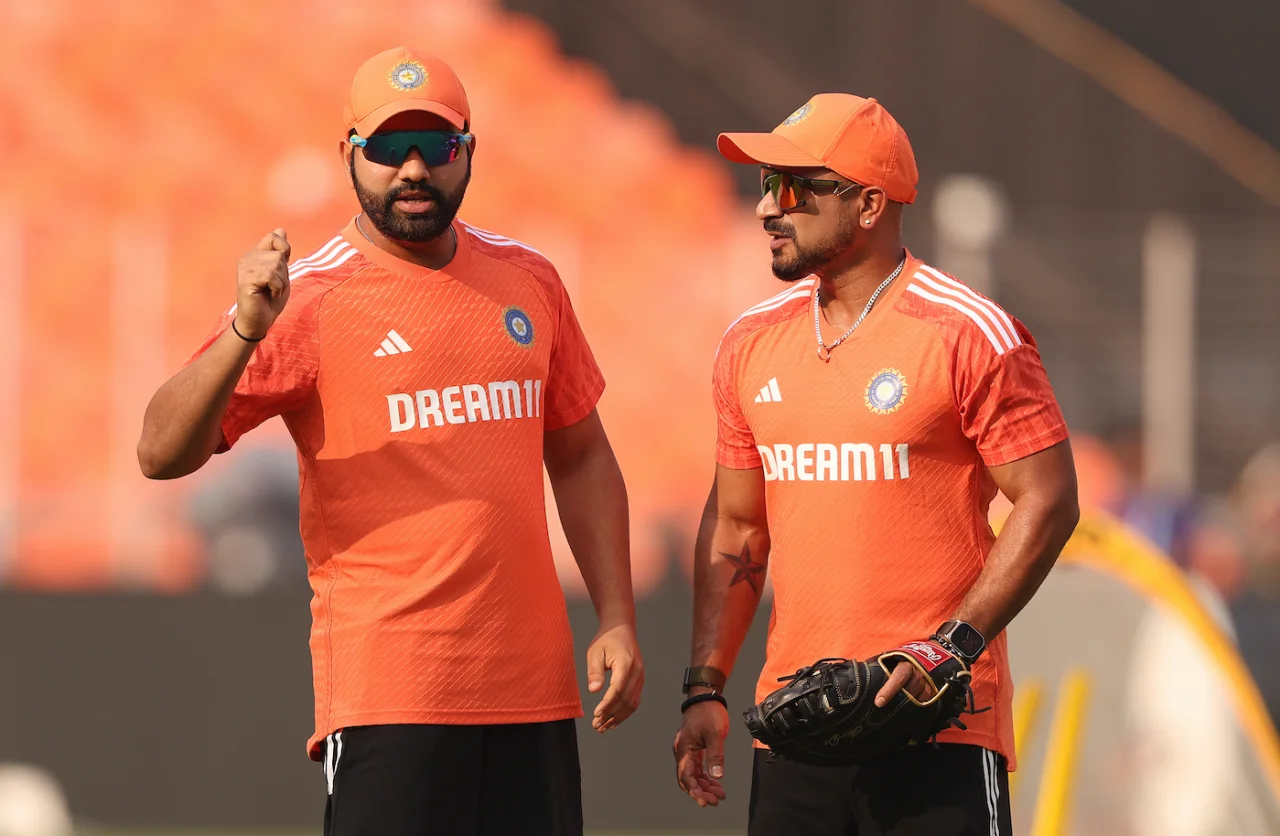 Rohit Sharma with India's fielding coach T Dilip