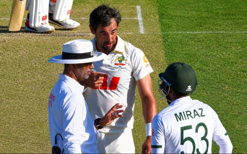 Mitchell Starc