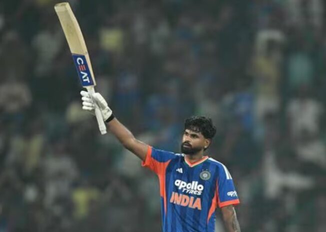 shreyas iyer scores his maiden T20I ton on Lucknow